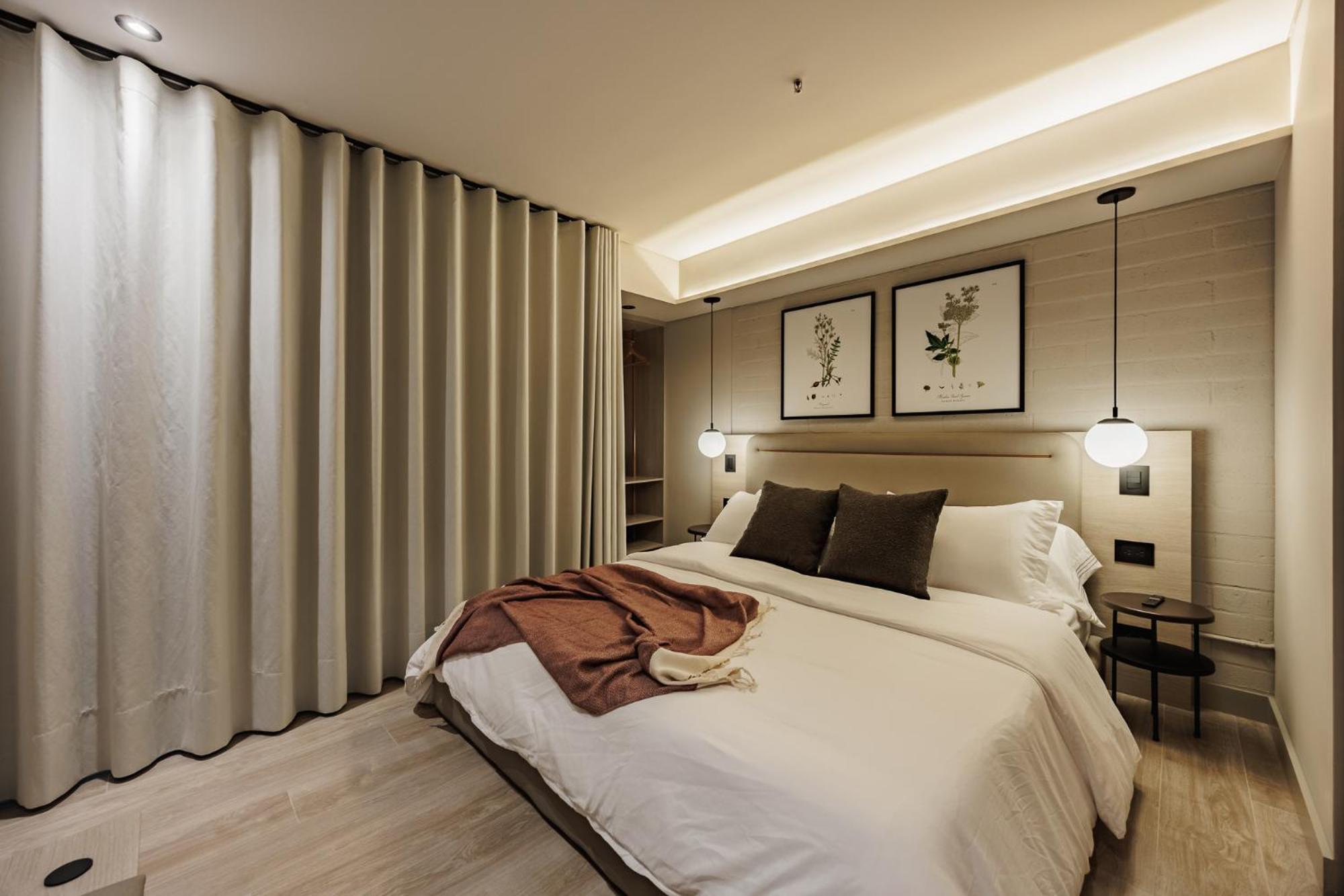 H10 - Provenza Apartment *