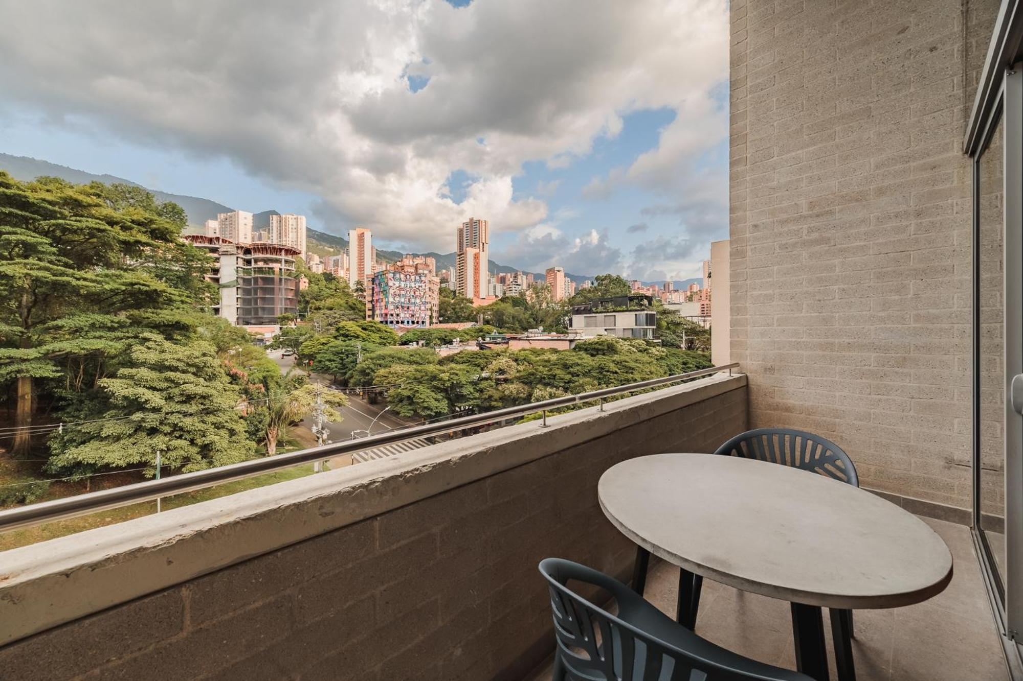 H10 - Provenza Medellin